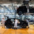 Volkswagen eliminará otros 50.000 empleos a nivel mundial antes de 2030, elevando a 100.000 los puestos recortados en su mayor reestructuración. La medida afectará al 15% de su plantilla.