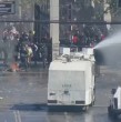 Tradicional romería al Cementerio General: Se producen incidentes en la ruta y Carabineros reporta al menos 24 detenidos. Conoce toda la información en el reporte del periodista de Meganoticias, Carlos Jara.