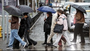 Hasta 8 milímetros en tres días: Centro meteorológico noruego adelanta precipitaciones para esta semana en Santiago