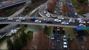 Confirmado | Cuánto cuesta cruzar Costanera Norte de punta a punta en 2026: tarifas según el horario, pórticos y el valor total