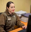 Carabineros abrió una nueva convocatoria laboral para incorporar 175 civiles a distintas áreas de la institución. Conoce las ofertas que están disponibles en diez regiones del país.
