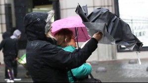 Rachas de hasta 70 k/h: Meteorología actualiza aviso por viento en zonas de tres regiones del país