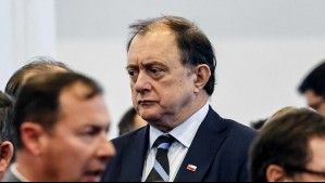 Ministro Poduje.
