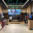 La japonesa Asics abrió en el MUT su primera tienda dedicada exclusivamente a su línea urbana y deportiva en América Latina. Desde la compañía destacan la madurez del mercado chileno y anticipan que evaluarán nuevas aperturas.