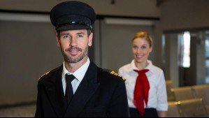 Pocos lo saben | Los mitos y verdades sobre los requisitos para ser tripulante de cabina en Chile: qué exigen las aerolíneas