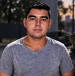 La viuda del carabinero Alejandro Ortiz, asesinado durante una venta en Renca, aseguró que su familia quedó sin pensión ni ayuda económica institucional y pidió justicia por sus dos hijos pequeños.