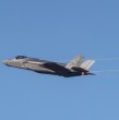 La FACh evalúa distintas alternativas ante el retiro de los F-5 y reconoce que el F-35 está entre ellas. El general Milton Zablah explicó el horizonte de la renovación y sus desafíos.