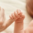 El Bono por Hijo es un beneficio que busca incrementar la pensión de las mujeres por cada hijo nacido vivo o adoptado. Sin embargo, no todas las madres pueden acceder al aporte, ya que existen restricciones según su situación previsional.
