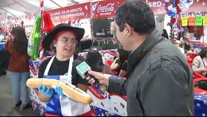 Fondas de Concepción sorprenden con el choripán más grande de la ciudad: ¿Cuánto mide y cuál es su precio?