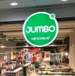 En el caso de Jumbo, sus locales funcionarán este jueves con un horario distinto al habitual y cerrarán a las 19:00 horas, por lo que quienes todavía tengan compras pendientes deberán considerar este límite.