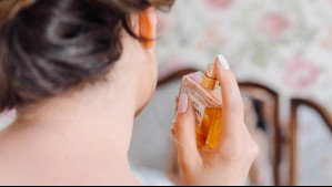 La nueva tendencia en perfumes que marca el cambio de estación: mezclar fragancias para crear un aroma propio