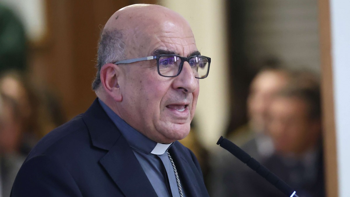 "Yo preferiría hablar de clemencia": Cardenal Chomali sobre posibilidad de indulto a condenados por violaciones a los DDHH