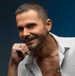 Álvaro Ballero volvió a convertirse en tema de conversación en redes sociales luego de compartir una íntima fotografía junto a su nueva pareja, la veterinaria Valentina Schnitzer.