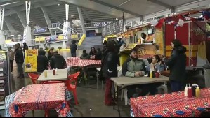 'Todo por la patria': Lluvia no detuvo las celebraciones en fondas de Concepción