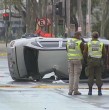La madrugada de este domingo, un joven de 21 años resultó fallecido luego de que el auto en el que viajaba protagonizara un grave accidente que terminó en un volcamiento en la comuna de Maipú. ¡Detalles!