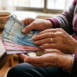 El próximo miércoles 23 de septiembre, pensionados de BICE Vida que aún no reciben la PGU u otros beneficios del IPS recibirán el pago pendiente automáticamente en sus cuentas. Conoce por qué ocurrió el problema.