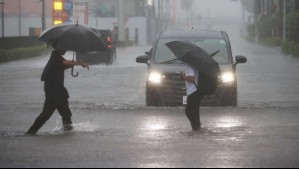 Tifón Dujuan deja fallecidos, heridos y lluvias récord de 832 milímetros en solo 48 horas en Japón