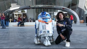 Fanáticos de 'La Guerra de las Galaxias' acuden al nuevo museo de George Lucas