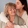 La Compensación por Diferencias de Expectativa de Vida busca reducir la brecha en las pensiones de las mujeres. Revisa desde cuándo se paga, quiénes pueden recibirla y qué porcentaje corresponde según la edad.