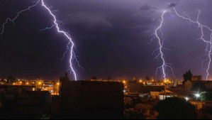 Emiten aviso meteorológico por probables tormentas eléctricas en tres regiones del país