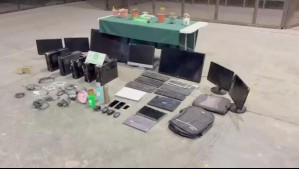 Carabineros recupera especies robadas desde colegio en Santiago: Habían sustraído 19 computadores