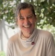 Andrea Freund, la recordada profe Charito de Romané, reapareció en redes sociales repasando su carrera. Revisa cómo luce actualmente y a qué se dedica hoy la actriz.