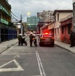 Un violento asalto ocurrió durante la tarde de este jueves, las víctimas se desplazaban en un vehículo cuando fueron interceptadas por dos automóviles desde los cuales descendieron sujetos con el rostro cubierto.