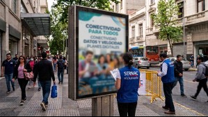 Sernac detecta irregularidades en publicidad instalada en la vía pública: Estas son las principales faltas
