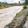 Senapred declaró Alerta Amarilla en tres comunas de dos regiones de la zona sur del país por crecida de ríos, en medio del sistema frontal que ha dejado fuertes lluvias.