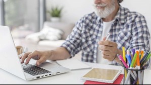 Inglés, minería, nivelación de estudios: Estos son algunos de los cursos gratuitos disponibles en Sence