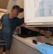 Un youtuber mexicano arrendó durante 15 días un pequeño departamento en pleno centro de París y mostró cómo es vivir en un espacio de menos de 9 metros cuadrados.