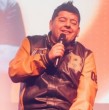 Tras las pifias al Flaco en Fiestas Patrias, intentaron reunirlo con el Mauricio Indio Medina en el Estadio Nacional. Mauricio Medina rechazó la oferta: Que se guarde los millones, dijo.