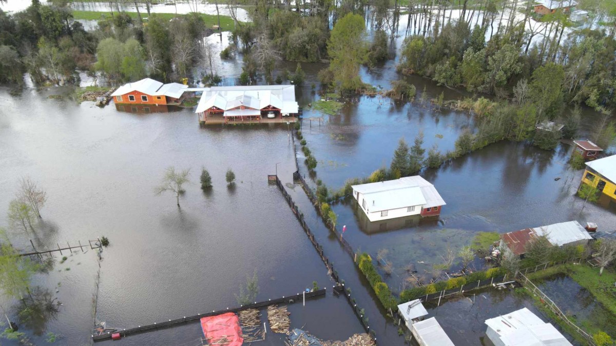 Balance del temporal en la zona sur: Más 400 personas damnificadas y 770 viviendas con daños