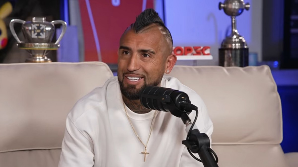 Arturo Vidal se sincera en el react de Mega: 'Mi sueño es ser entrenador de la Selección'