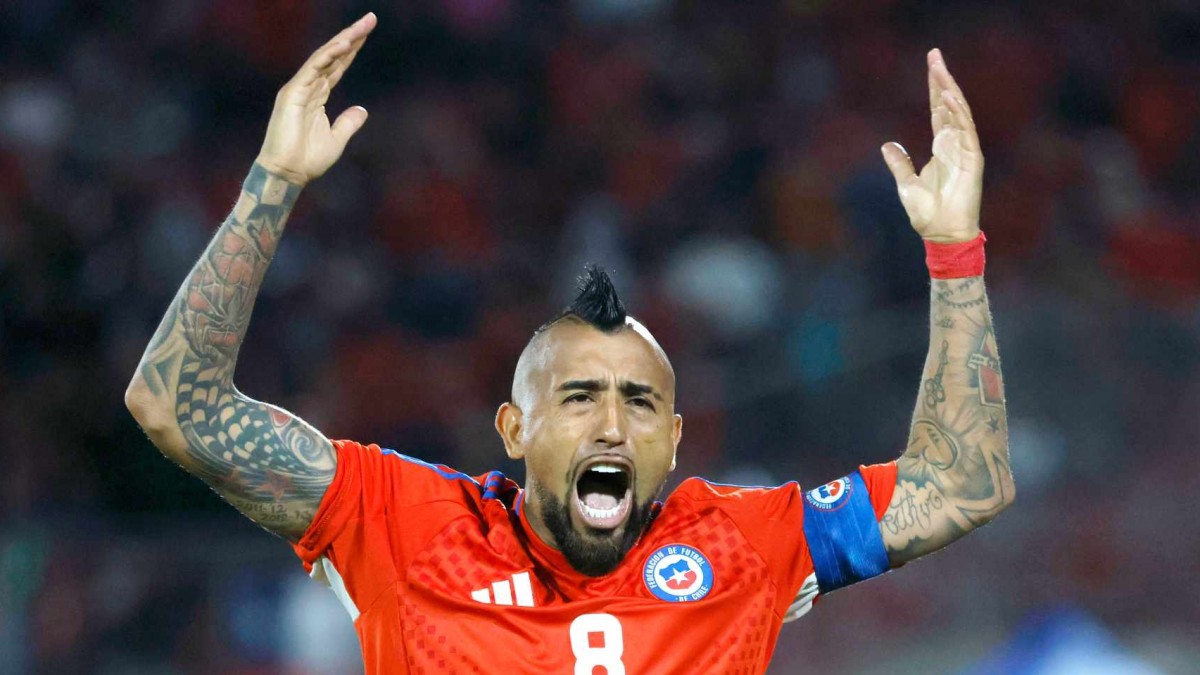 Sigue los comentarios de Arturo Vidal en el react de Mega del partido de Chile vs. Canadá