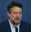 El gobernador de la Región Metropolitana, Claudio Orrego, anunció que realizará gestiones para intentar revertir la postergación del tramo soterrado del Tren Santiago-Melipilla entre Lo Errázuriz y Alameda.