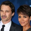 Halle Berry enfrenta un conflicto judicial con su expareja, Olivier Martinez, que derivó en restricciones temporales sobre el contacto con su hijo de 12 años. La actriz rechazó las acusaciones de maltrato y deberá volver a tribunales.