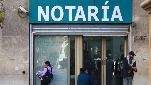 Los 35 notarios, conservadores y archiveros que dejaron sus cargos: El mayor tiene 96 años y tres ejercían los tres puestos
