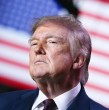 Donald Trump descartó prohibir las exportaciones de diésel de Estados Unidos, una medida que generaba preocupación en Chile por su dependencia de ese mercado. Además, el G7 acordó liberar 100 millones de barriles. Revisa los detalles.