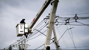 Hasta 8 horas sin suministro: 2 comunas tendrán cortes de luz este sábado 3 de octubre en la Región Metropolitana