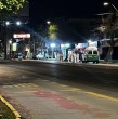 Un carabinero de civil fue baleado en Macul tras intentar evitar el robo de un auto en un servicentro. Revisa los detalles del procedimiento y el estado de salud del funcionario policial.
