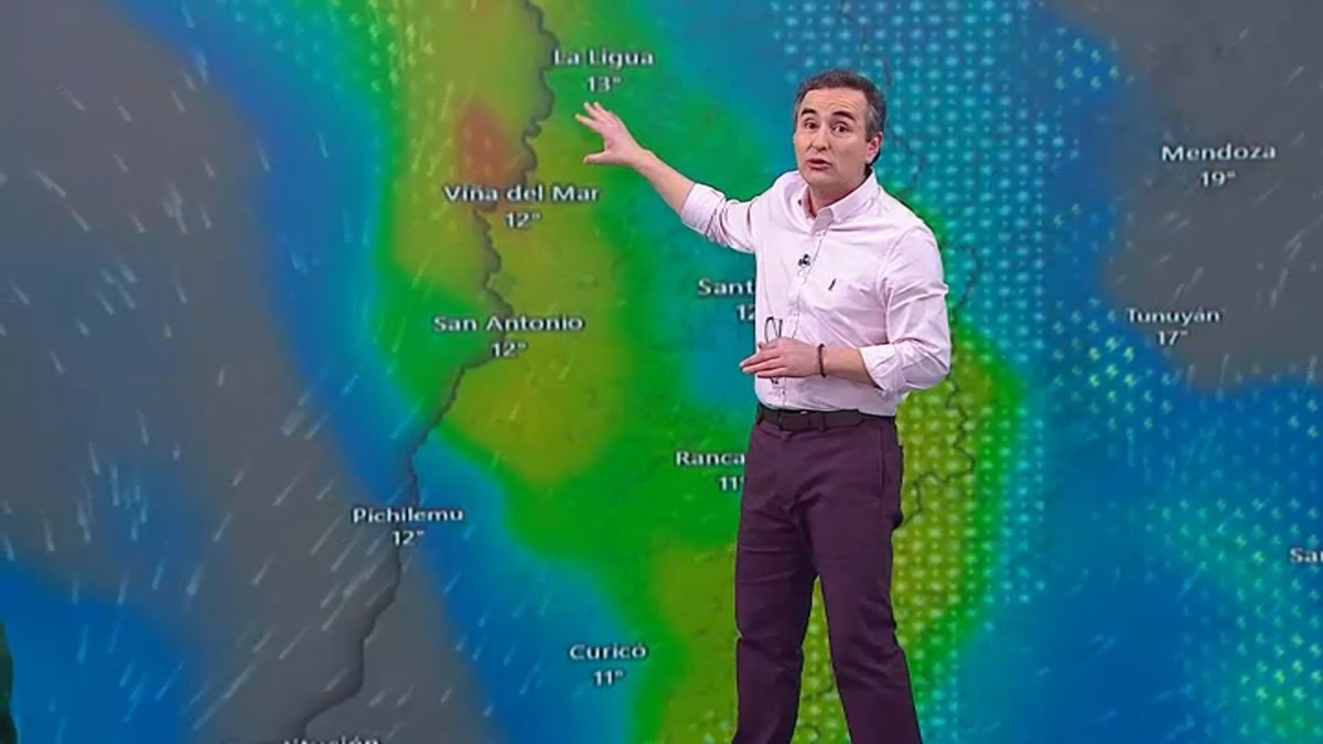 Una noche "complicada hasta la madrugada": Alejandro Sepúlveda anticipa lo que viene con las lluvias en Santiago
