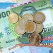 Revisa en detalle cuáles son los bonos disponibles para las familias en octubre. Se trata de diversos beneficios que se entregan de manera automática, aunque hay que cumplir con ciertos requisitos.