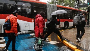 'Aparece la probabilidad de tormentas eléctricas': Alejandro Sepúlveda anticipa cómo seguirá el sistema frontal en Santiago