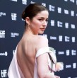 Conoce detalles sobre el especial encuentro de Mariana di Girolamo con Pedro Pascal en París. La actriz chilena tuvo la oportunidad de verlo en un desfile de Chanel en la capital francesa.