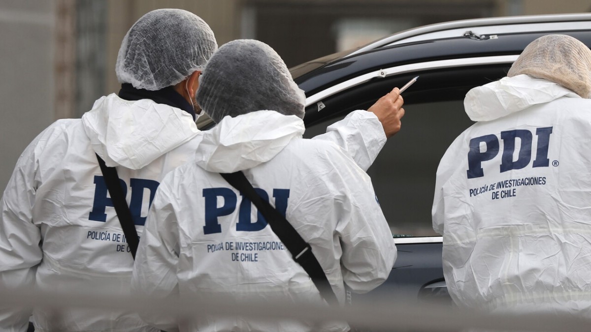 Pelea entre dos familias en Peñalolén deja a tres personas heridas: Dos permanecen graves tras recibir disparos