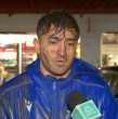 Tras el violento aluvión en Las Condes, conductores lograron retirar vehículos que terminaron incrustados en un Oxxo de Camino La Fuente. Revisa el relato de dos primos que lograron sacar su auto.