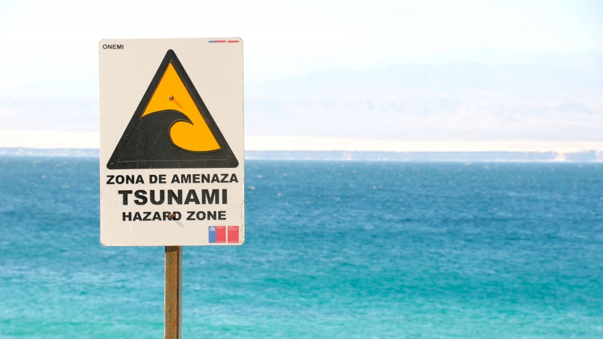 Amenaza de tsunami para Chile: ¿A qué hora llegarían las olas a Isla de Pascua?