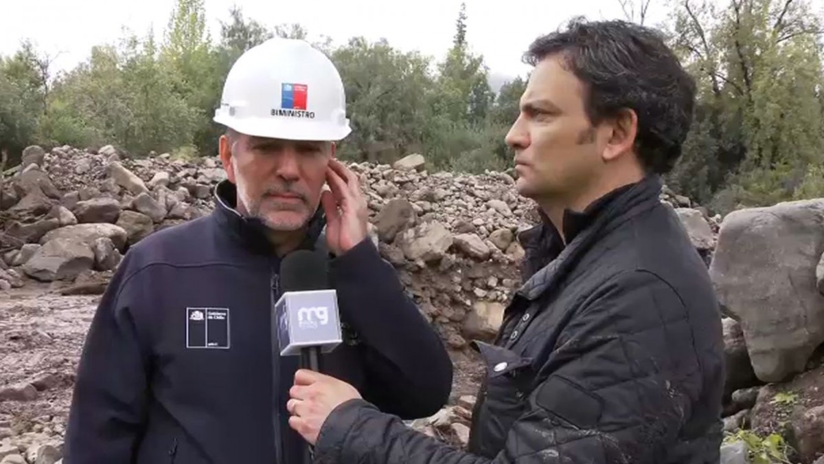 Ministro De Grange asegura que no podían predecir aluvión en Las Condes: "Ante emergencias de esta magnitud no es fácil"