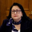 La contralora Dorothy Pérez advirtió sobre la precariedad de Senapred y sus recursos para enfrentar desastres. Sus declaraciones cobran relevancia tras el aluvión en Las Condes y los cuestionamientos por la ausencia de una alerta SAE.